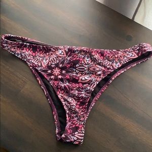 Never worn fit like large